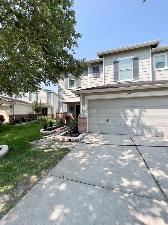 6515 Hawthorne Falls Ln, Houston, TX 77049-3969