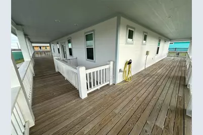 986 Seagull Lane, Crystal Beach, TX 77650 - Photo 6