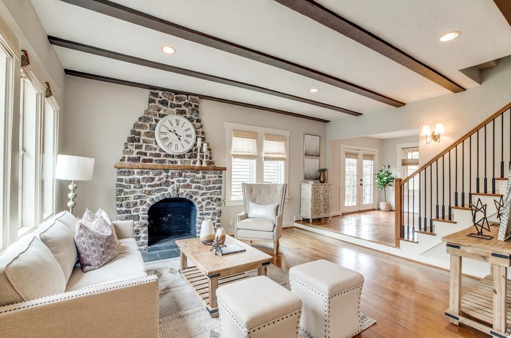 1849 Portsmouth, Houston TX  77098-4023 exterior