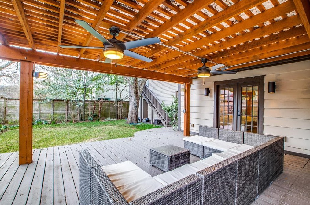 1849 Portsmouth, Houston TX  77098-4023 exterior