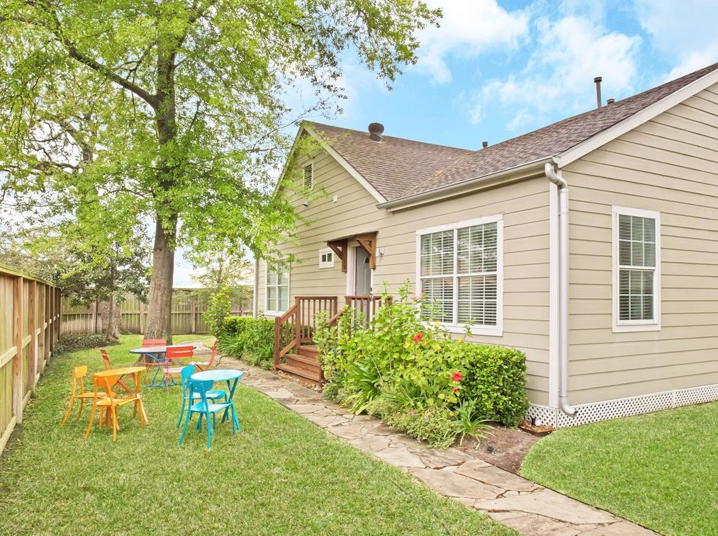 1502 Northwood St, Houston, TX 77009
