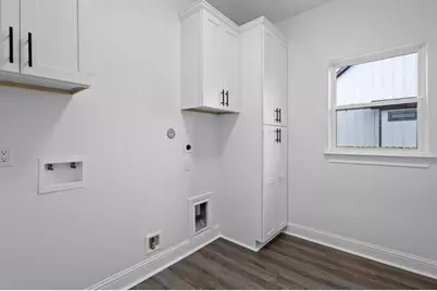 5270 Highlander Drive, Orange, TX 77630 - Photo 12