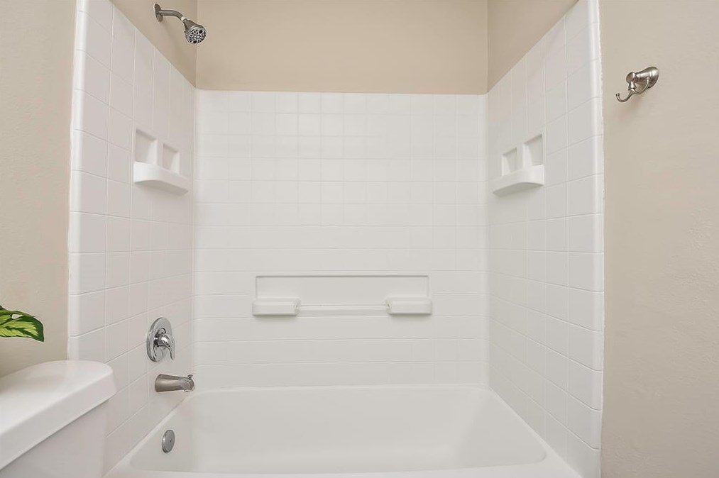 8910 Sweet Blue Jasmine Ln, Humble TX 77338-1518 exterior