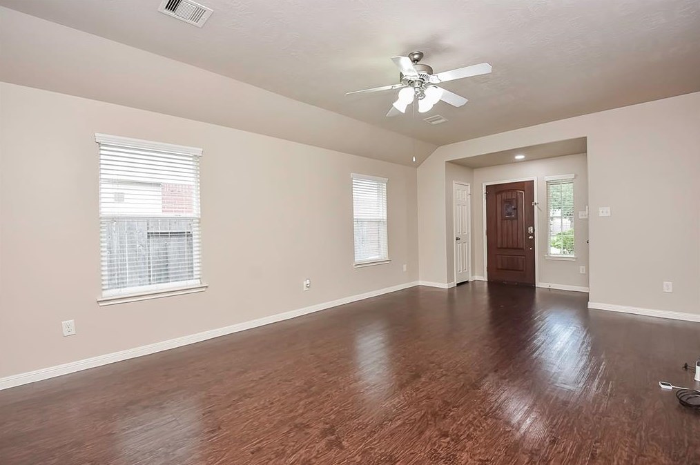 8910 Sweet Blue Jasmine Ln, Humble TX 77338-1518 exterior