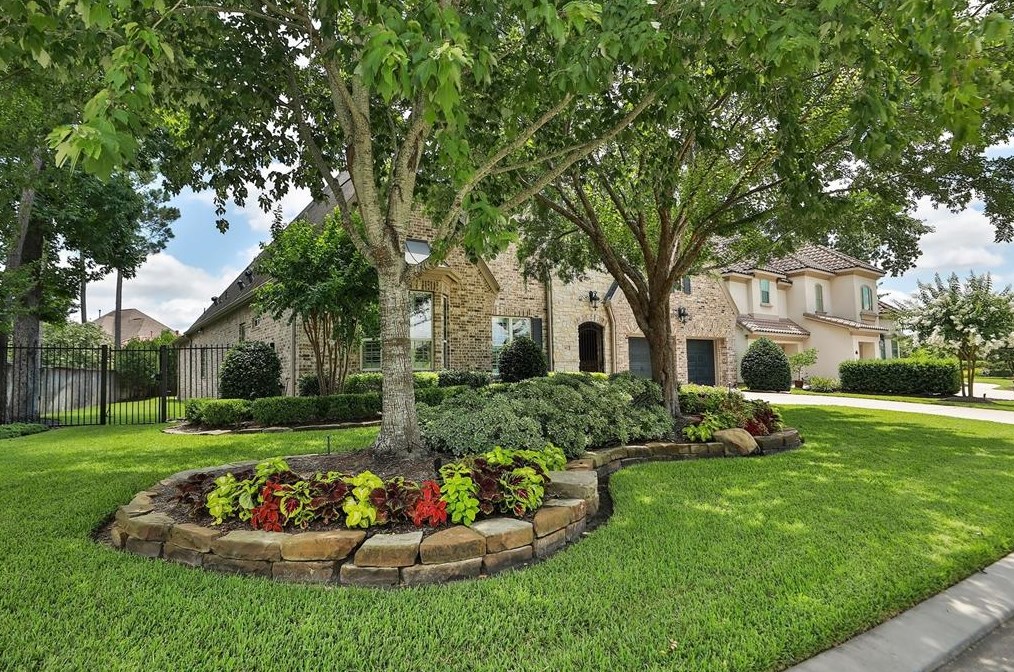 42 Bacopa Dr, Spring, TX 77389-4981