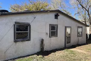 1309 S Canyon Ave, Lamesa, TX 79331 - Photo 2