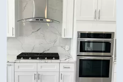 126 Lakeland Circle, Rosharon, TX 77583 - Photo 12