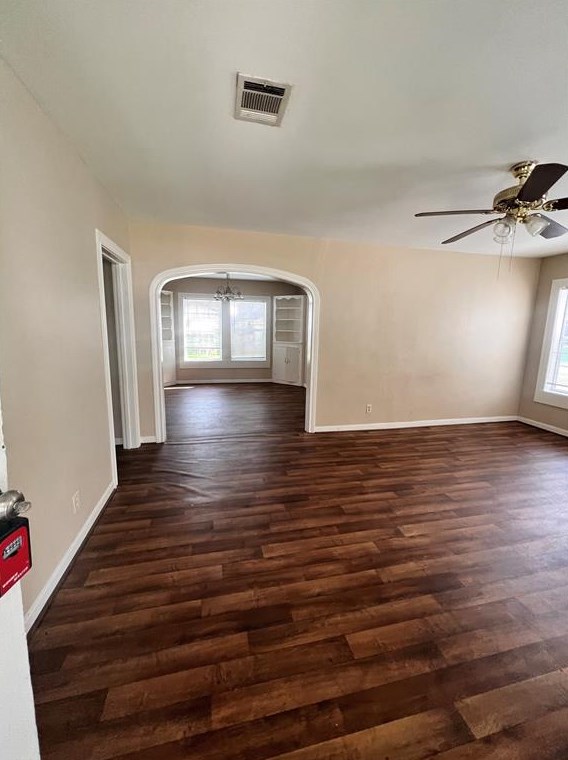 6908 Moss Rose St, Houston TX  77087-2606 exterior