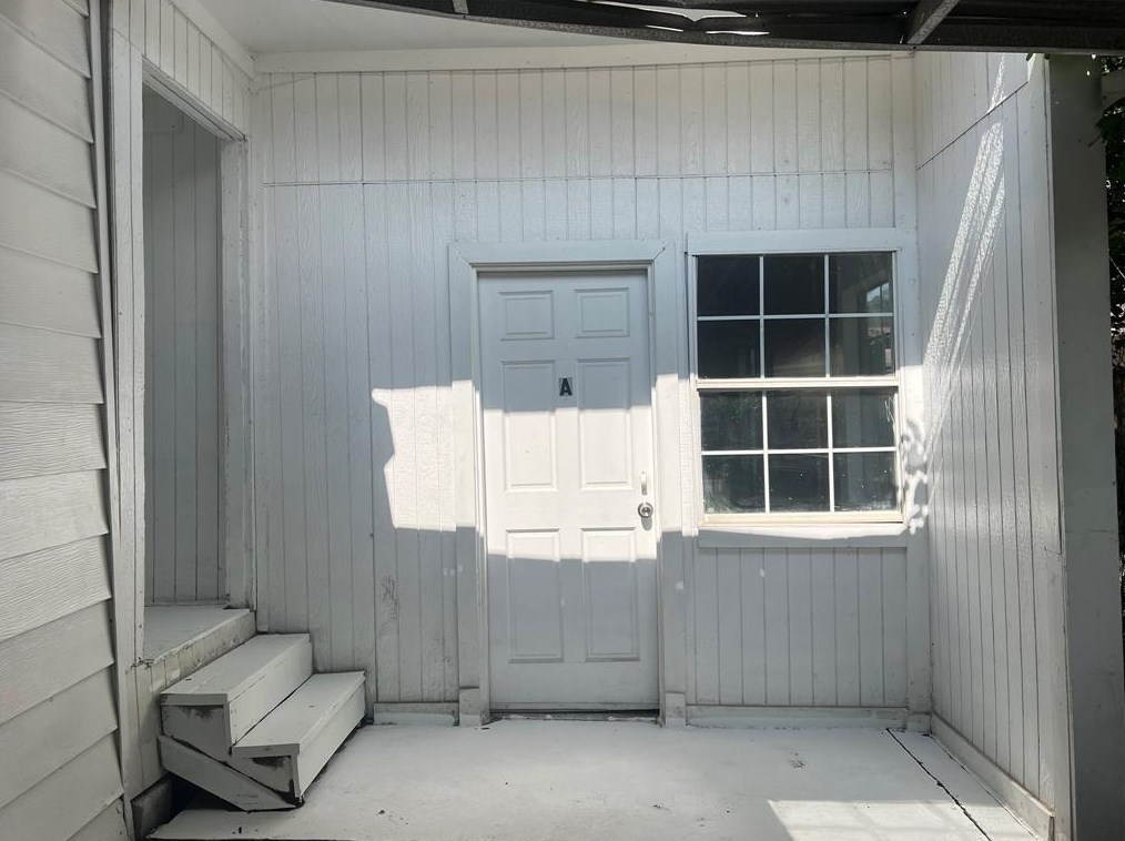 1708 Common St, Houston, TX 77009-8604