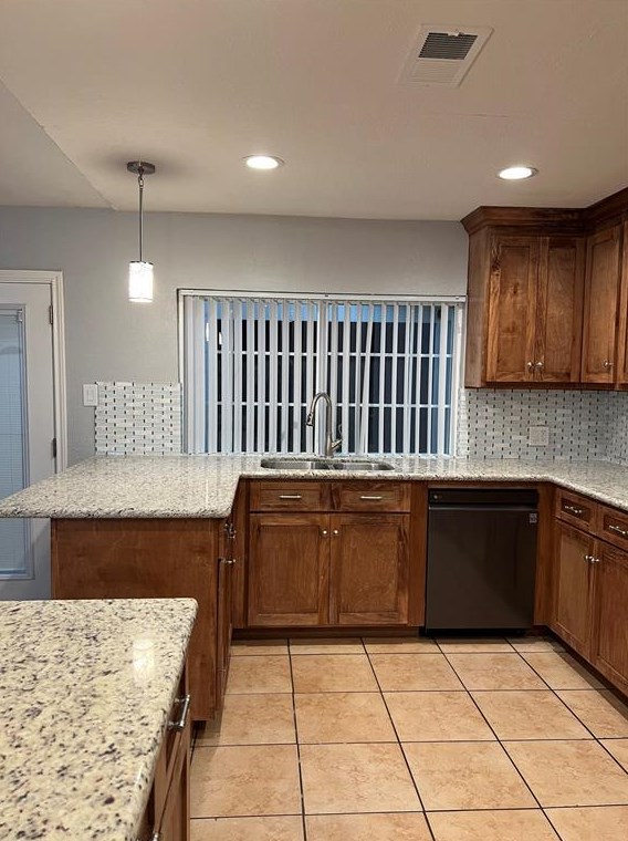 5222 Dunnethead Dr, Houston TX  77084-1910 exterior
