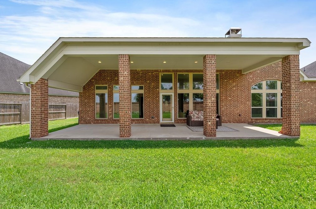 19706 Beecham Lk Ln, Richmond TX  exterior