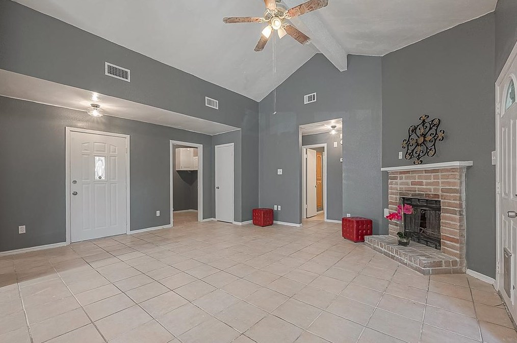 7631 Alegria Dr, Houston TX  77083-3697 exterior