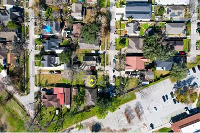 3805 Weems St Street, Houston, TX 77009 - Photo 2