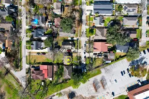 3805 Weems St St, Houston, TX 77009 - Photo 2