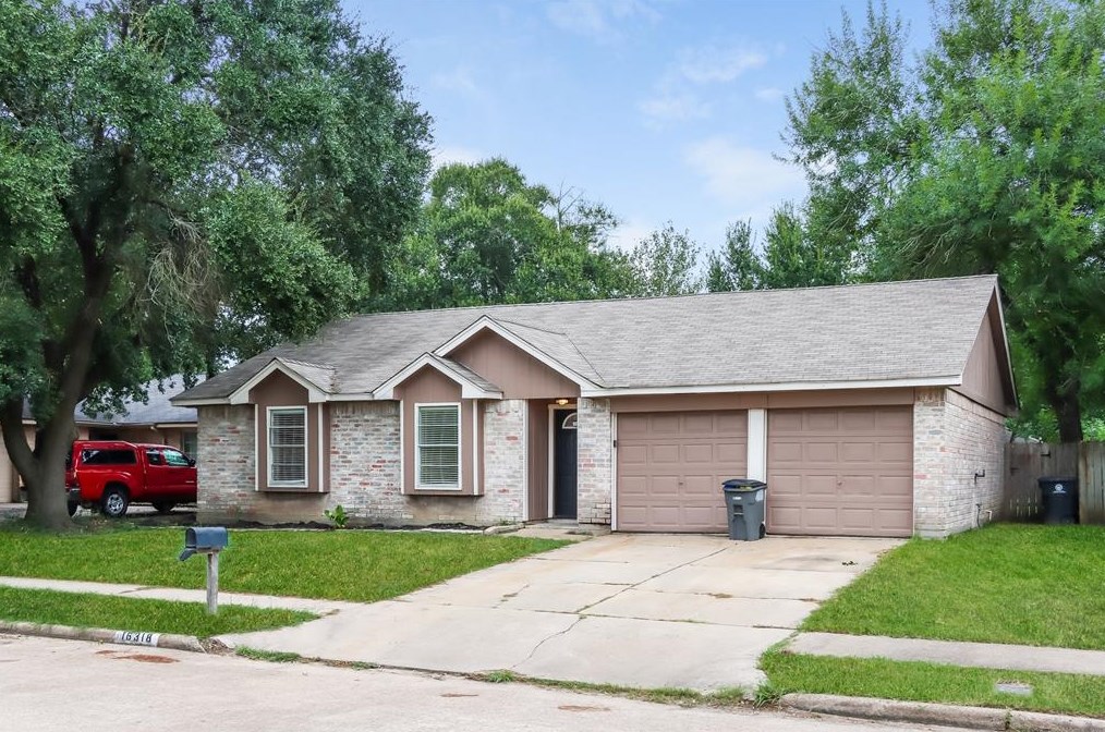 16318 Sky Blue Ln, Houston, TX 77095