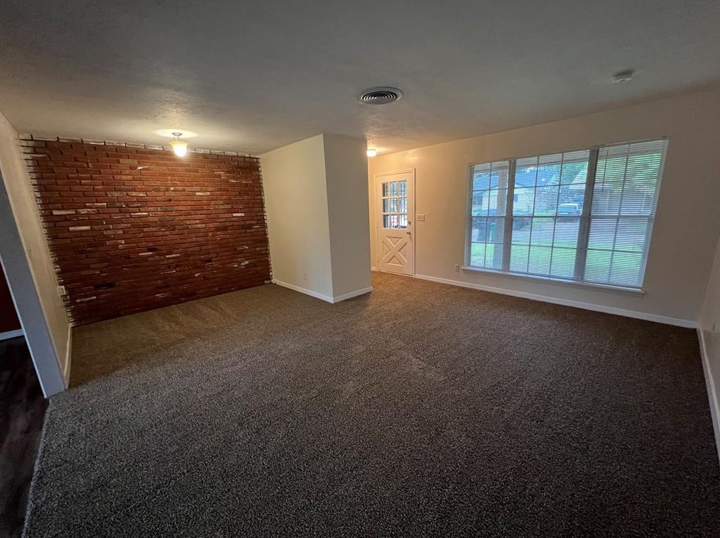 246 Empress Dr, Houston, TX 77034