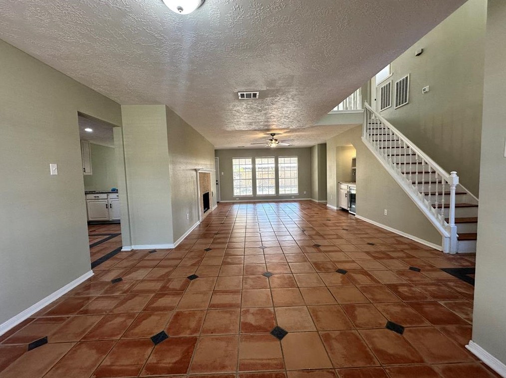 710 Bayou Bend Dr, Deer Park, TX 77536