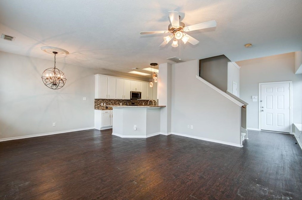 9031 Elm Drake Ln, Humble, TX 77338-1296