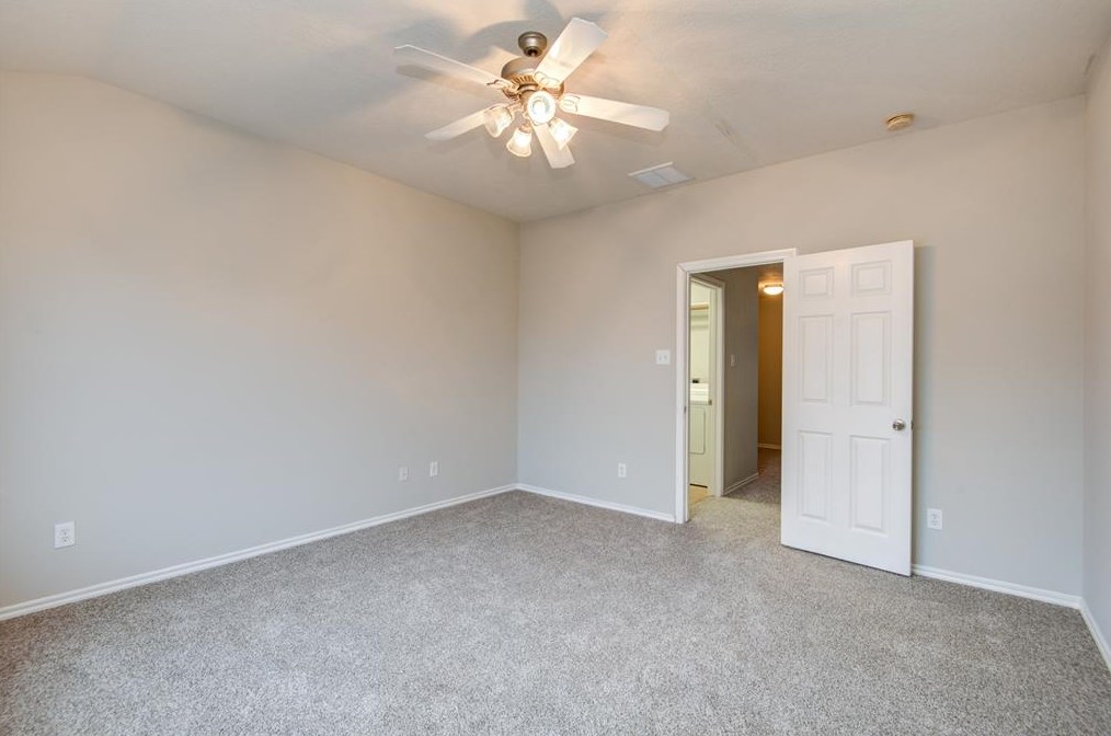 9031 Elm Drake Ln, Humble TX 77338-1170 exterior