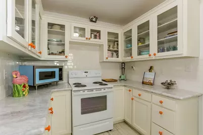 1523 22nd Street, Galveston, TX 77550 - Photo 18