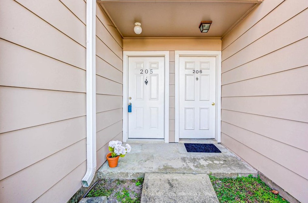 2800 Jeanetta St Apt 205, Houston, TX 77063