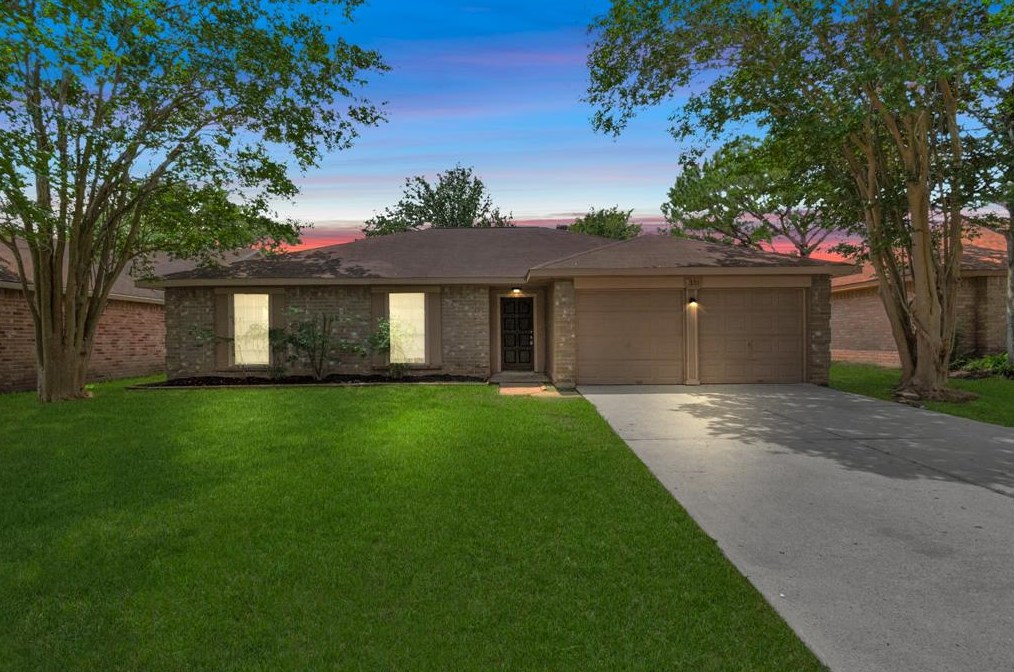 2318 Morning Meadow Dr, Missouri City, TX 77489