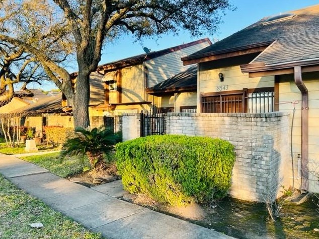 8543 S Dairy Ashford Rd, Houston, TX 77072