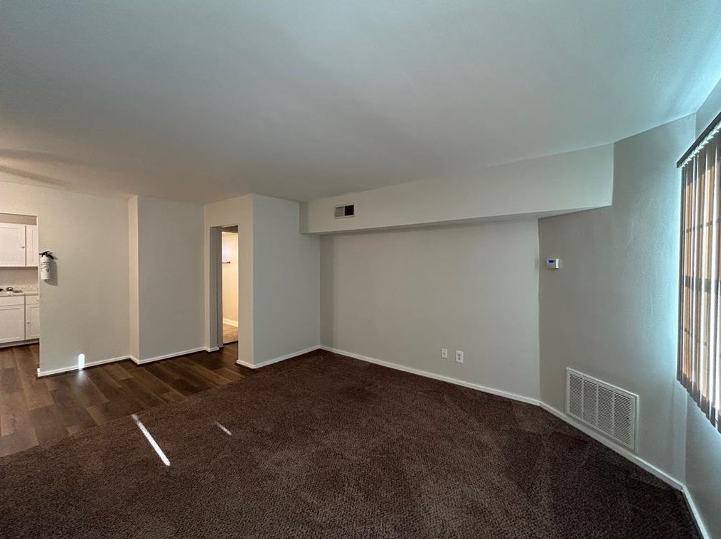 3629 N Macgregor Way #110, Houston, TX 77004