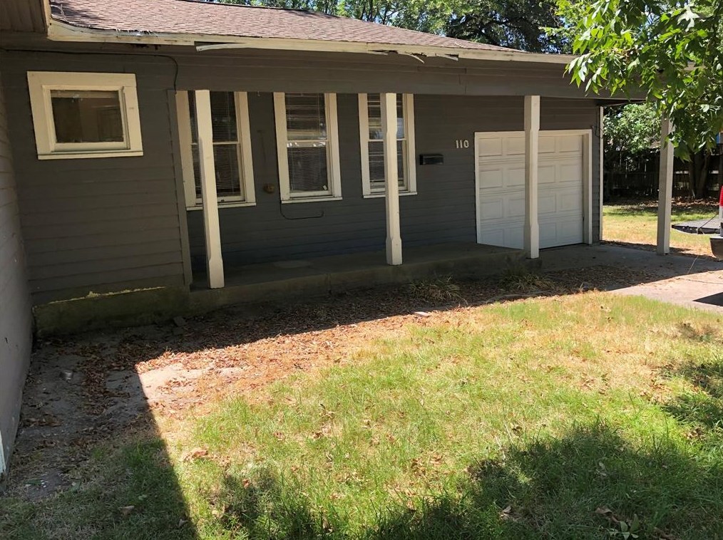110 E 5th St, Deer Park, TX 77536