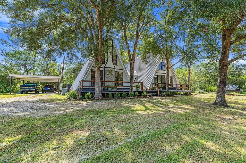 14514 Susie Ln, Alvin, TX 77511-7302