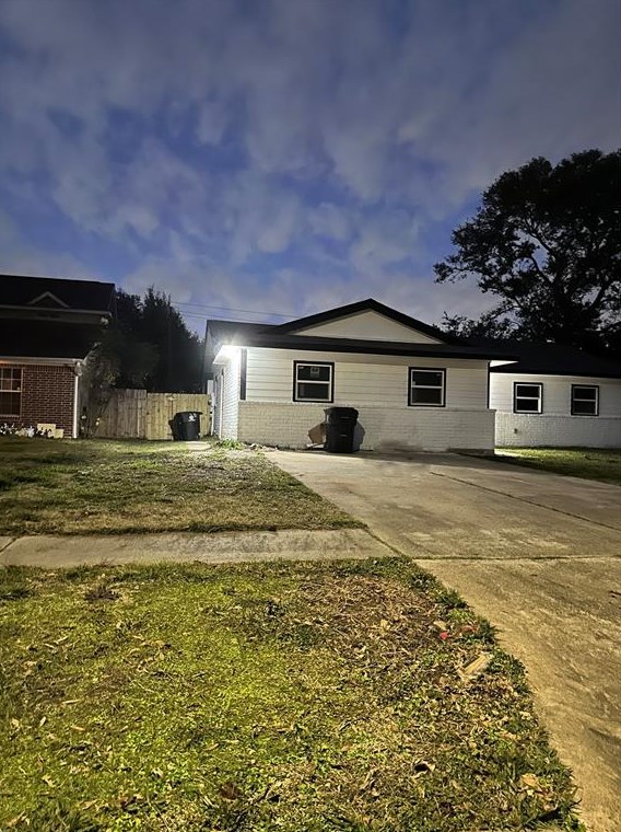 4910 Croker Ridge Rd, Houston, TX 77053