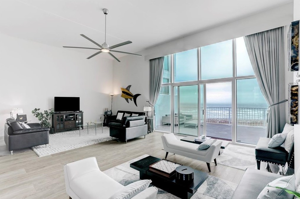 500 Seawall Blvd #1407, Galveston, TX 77550