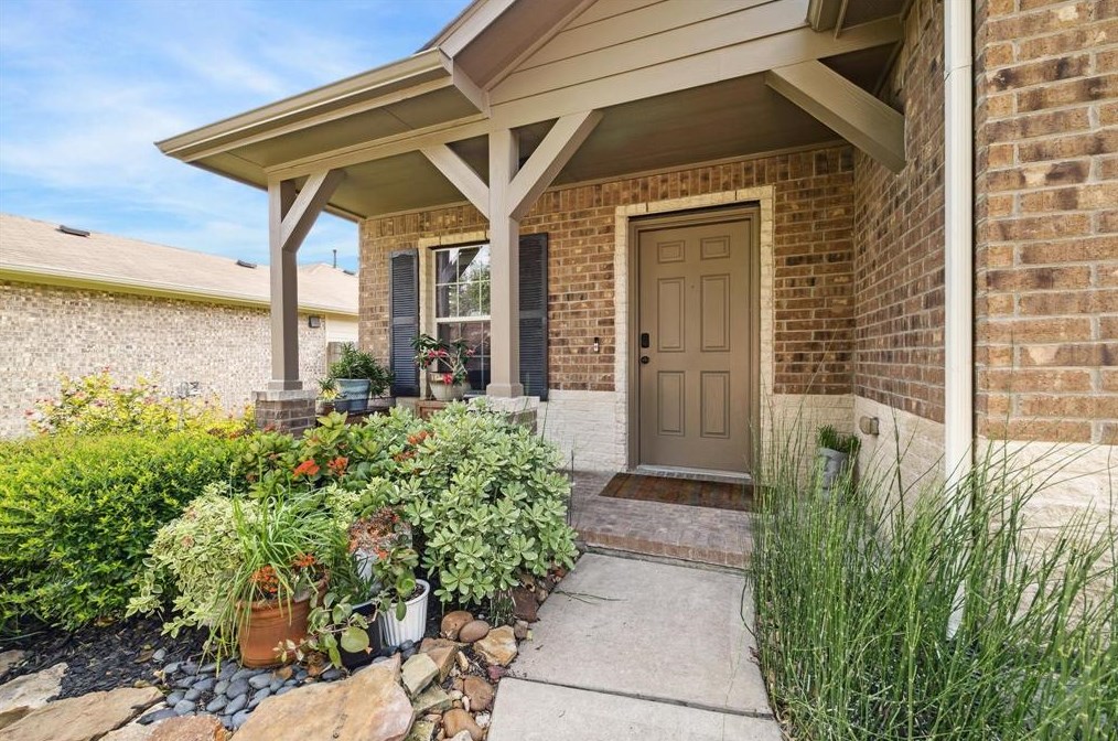 5115 Whitebridge Ln, Katy, TX 77449-7701