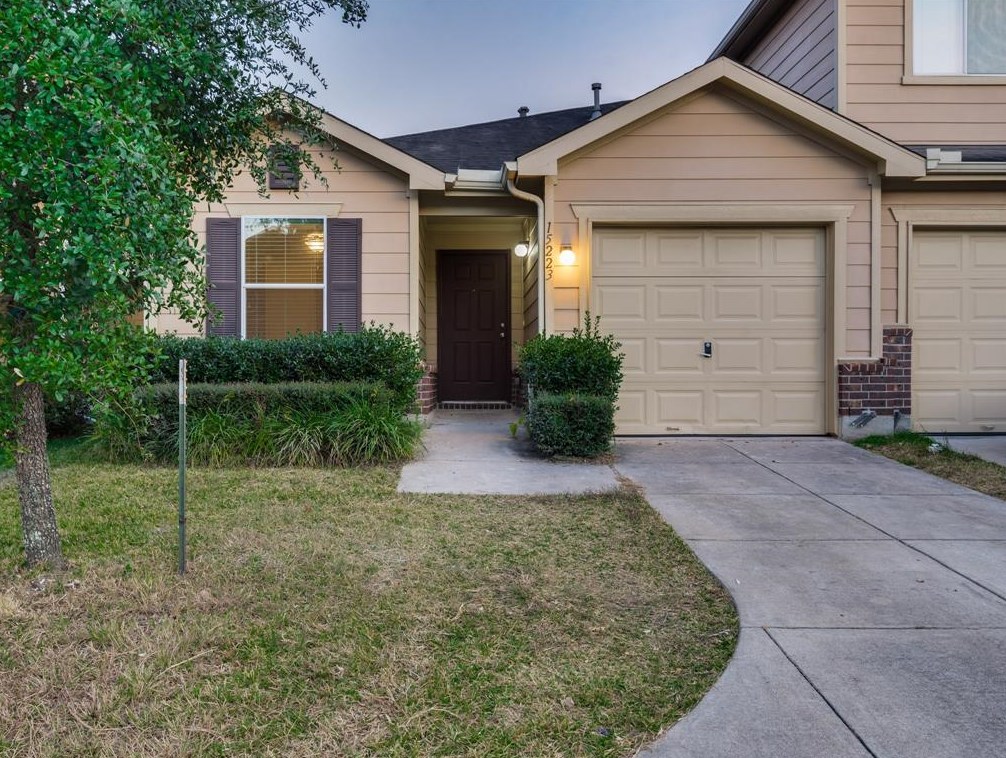 15223 Trinity Meadow Dr, Missouri City, TX 77489