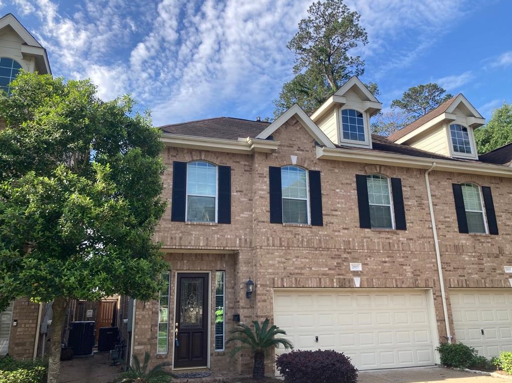 7615 Shady Villa Walk, Houston, TX 77055