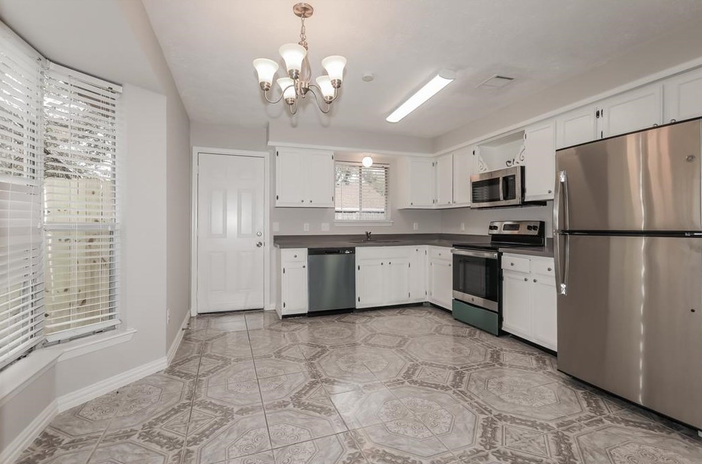 11410 Dew Arbor St, Houston, TX 77067