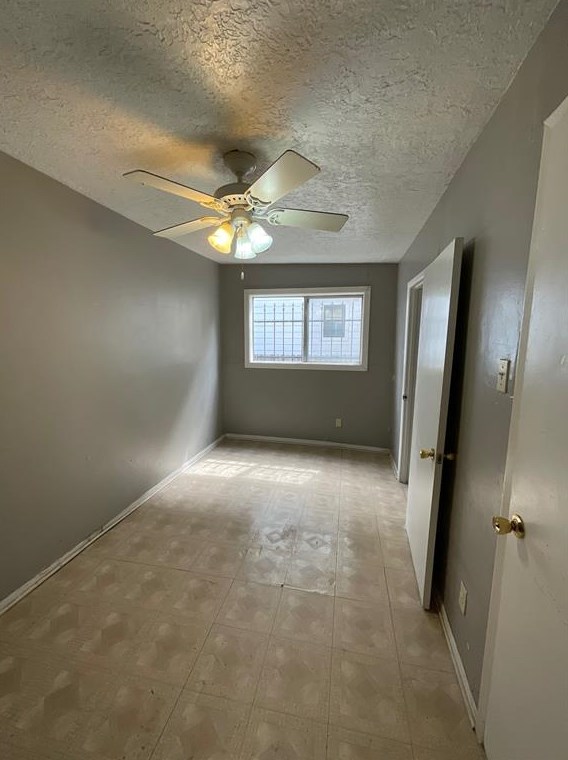 1107 Brk St, Houston TX  77009-8706 exterior