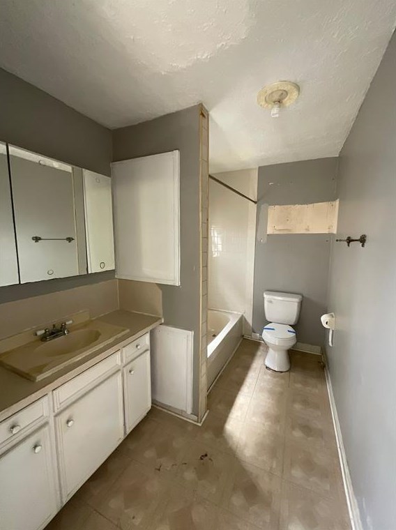 1107 Brk St, Houston TX  77009-8706 exterior