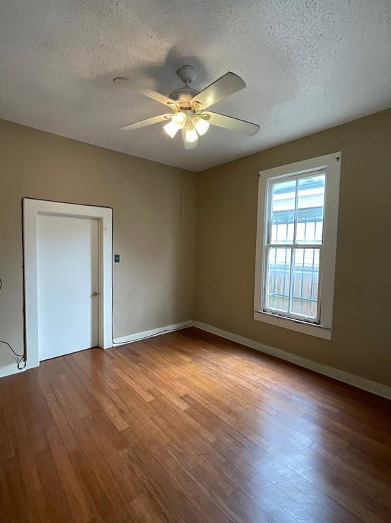 1107 Brk St, Houston TX  77009-8706 exterior