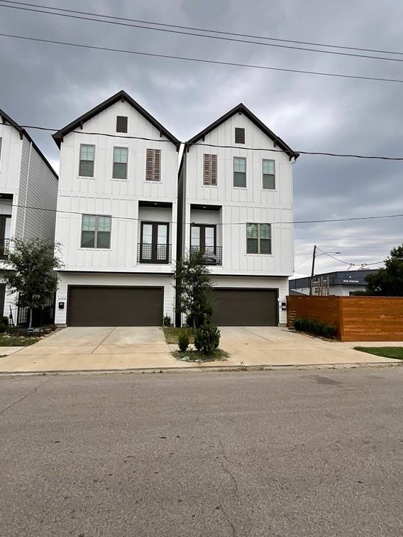 1107 Brk St, Houston TX  77009-8706 exterior