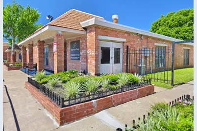 4400 W Airport Boulevard #2817, Houston, TX 77045 - Photo 8