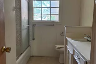 405 W Wheat St, Woodville, TX 75979 - Photo 8