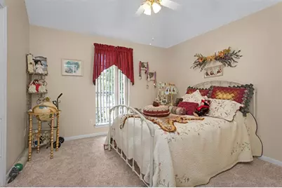 529 Stephen F Austin Drive, Conroe, TX 77302 - Photo 36