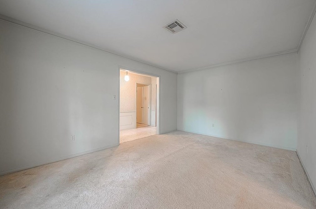 1051 Lehman St, Houston TX  77018-1427 exterior