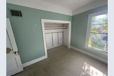 565 N Jefferson Street, Goliad, TX 77963 - Photo 12