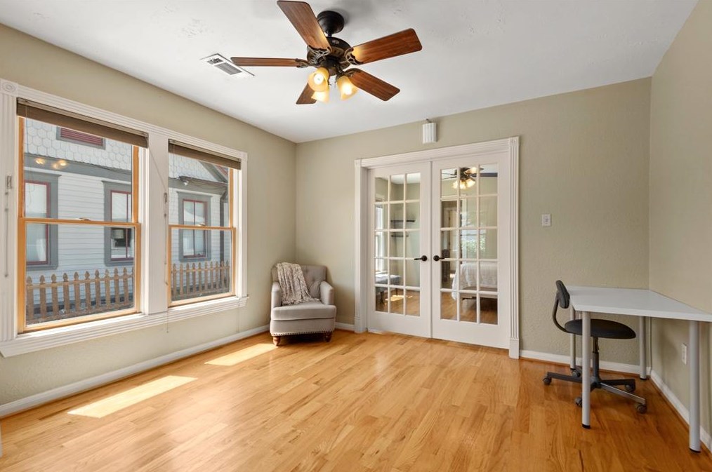 405 James St, Houston TX  77009-8326 exterior