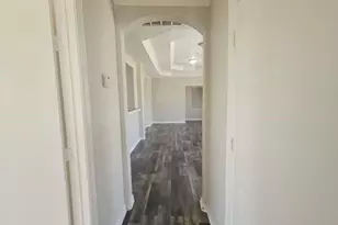 2301 Caplin St, Houston, TX 77026 - Photo 4