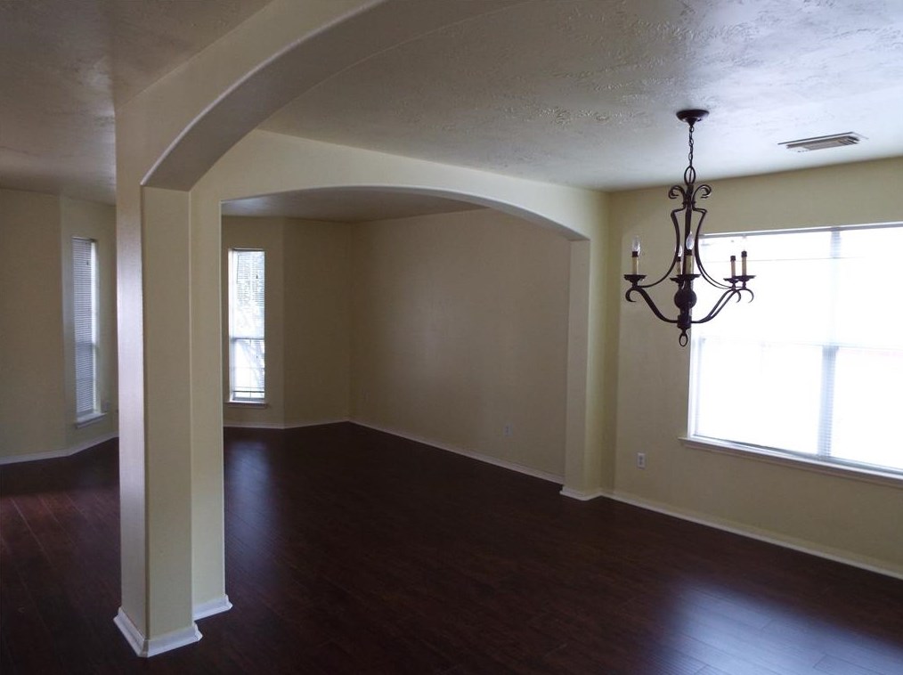 11022 Ferndale Way Dr, Houston, TX 77064-3495