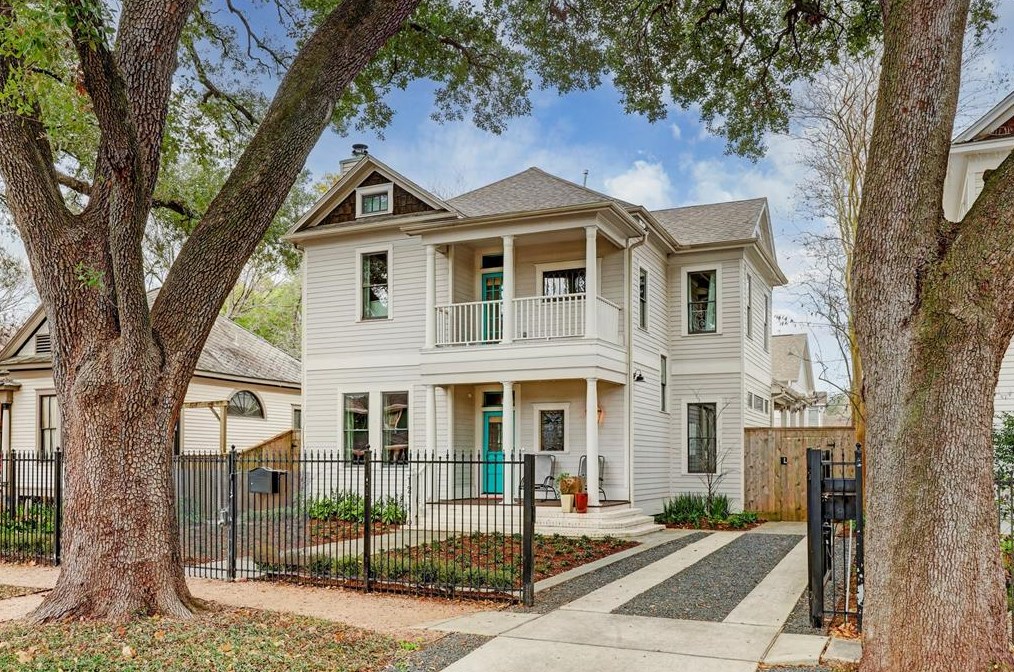 1214 Harvard St, Houston, TX 77008