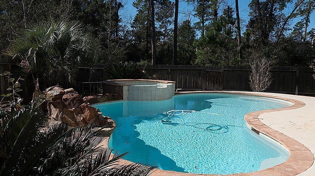 7 Ebony Oaks Pl, Spring, TX 77382-1428